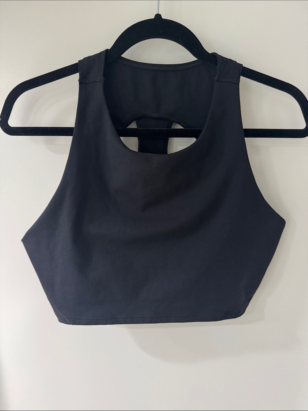 Gap Fit Black High-Neck Women's Crop Tank Top - Picture 1 of 3
